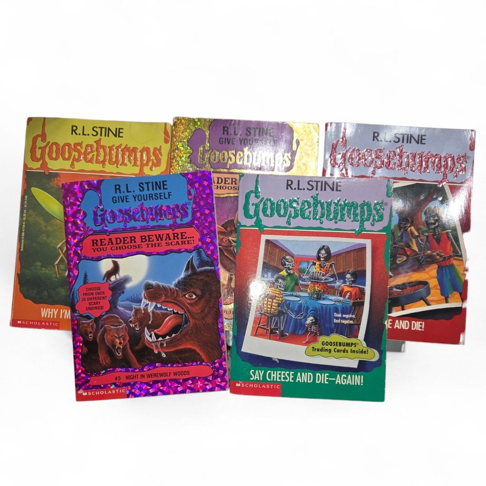 Goosebumps Book Alot Of 5 Books,3,4,5,17,44 Set of Goosebumps books with colorfu